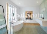 Wiederverkauf - VILLA -
Calviá - Mallorca