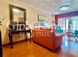 Resale - APARTMENT -
TORREVIEJA - Center