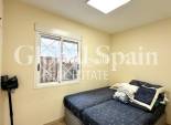 Wiederverkauf - WOHNUNG -
TORREVIEJA - Torreblanca
