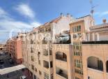 Wiederverkauf - PENTHOUSE -
TORREVIEJA - Estacion de autobuses