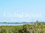 Odsprzedaż - DOM -
TORREVIEJA - 