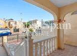 Wederverkoop - HUIS -
ORIHUELA COSTA - Las Filipinas