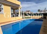 Wiederverkauf - VILLA -
ORIHUELA COSTA - Costa Blanca