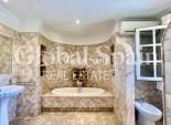 Revente - VILLA -
TORREVIEJA - LOS BALCONES - LOS ALTOS