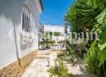 Resale - HOUSE -
LA MARINA