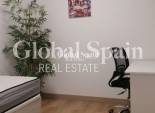 Resale - APARTMENT -
ALICANTE - Altozano