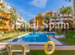 Resale - APARTMENT -
TORREVIEJA - Punta Prima