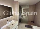 Wederverkoop - VILLA -
ORIHUELA COSTA - VILLAMARTÍN
