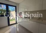 Resale - VILLA -
SAN MIGUEL DE SALINAS - Bellavista