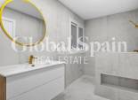 Revente - APPARTEMENT -
TORREVIEJA - Playa del Acequión