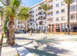 Resale - APARTMENT -
TORREVIEJA - Center