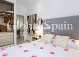 Nouvelle construction - VILLA -
ORIHUELA - Vistabella Golf