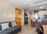 Revente - APPARTEMENT -
ALICANTE - CAROLINAS