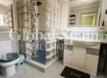 Wederverkoop - HUIS -
CATRAL - Catral