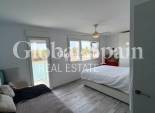 Wederverkoop - VILLA -
TORREVIEJA - Torreta Florida