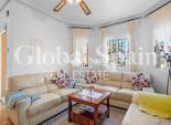 Resale - VILLA -
GUARDAMAR DEL SEGURA