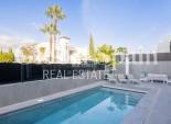 Revente - VILLA -
L'ALBIR - center