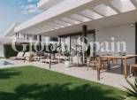 Neubau - Bungalow im obersten Stockwerk -
MARBELLA - Santa Clara Golf