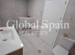 Revente - APPARTEMENT -
TORREVIEJA - Acequion