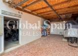 Wederverkoop - HUIS -
ORIHUELA COSTA - La Zenia