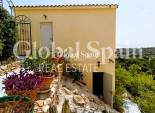Resale - VILLA -
LAS RAMBLAS GOLF - Inland