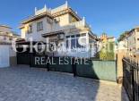 Revente - MAISON -
ORIHUELA COSTA - Las Filipinas