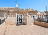 Wederverkoop - VILLA -
TORRE DE LA HORADADA - Costa Blanca
