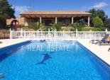 Resale - HOUSE -
EL ESPARRAGAL - Inland