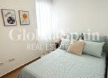 Revente - APPARTEMENT -
TORREVIEJA - Centro - Muelle Pesquero
