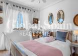 Wederverkoop - VILLA -
VILLAMARTÍN - Costa Blanca