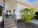 Wederverkoop - VILLA -
CIUDAD QUESADA