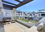 Wiederverkauf - PENTHOUSE -
ORIHUELA COSTA - Punta Prima