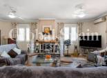Wederverkoop - VILLA -
TORREVIEJA - LOS BALCONES - LOS ALTOS