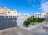 Resale - VILLA -
VILLAMARTÍN - Costa Blanca