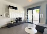 Wiederverkauf - WOHNUNG -
LA ZENIA - Costa Blanca