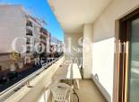 Revente - APPARTEMENT -
TORREVIEJA - Torrevieja
