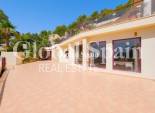 Resale - VILLA -
CALLOSA D'EN SARRIÀ - Costa Blanca