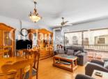Resale - APARTMENT -
TORREVIEJA - Paseo maritimo