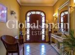 Wiederverkauf - VILLA -
LA MATA - Costa Blanca