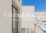 Revente - VILLA -
ORIHUELA COSTA - Lomas de Cabo Roig