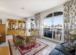 Wederverkoop - VILLA -
CIUDAD QUESADA - Centro
