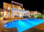 Revente - Villa -
CABO ROIG - Costa blanca