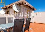 Venta - CASA -
ORIHUELA COSTA - La Zenia