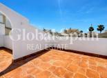 Wiederverkauf - Dreifamilienhaus -
ORIHUELA COSTA - Playa Flamenca