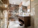 Odsprzedaż - WILLA  -
TORREVIEJA - 