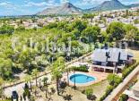 Resale - VILLA -
LA NUCÍA - Costa Blanca