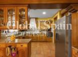 Resale - VILLA -
TORREVIEJA - La Veleta