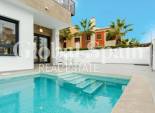 Neubau - Villa -
TORREVIEJA - Torretas