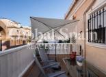 Wederverkoop - HUIS -
ORIHUELA COSTA - Los Dolses