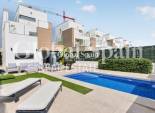 Wiederverkauf - VILLA -
GUARDAMAR DEL SEGURA - EL RASO